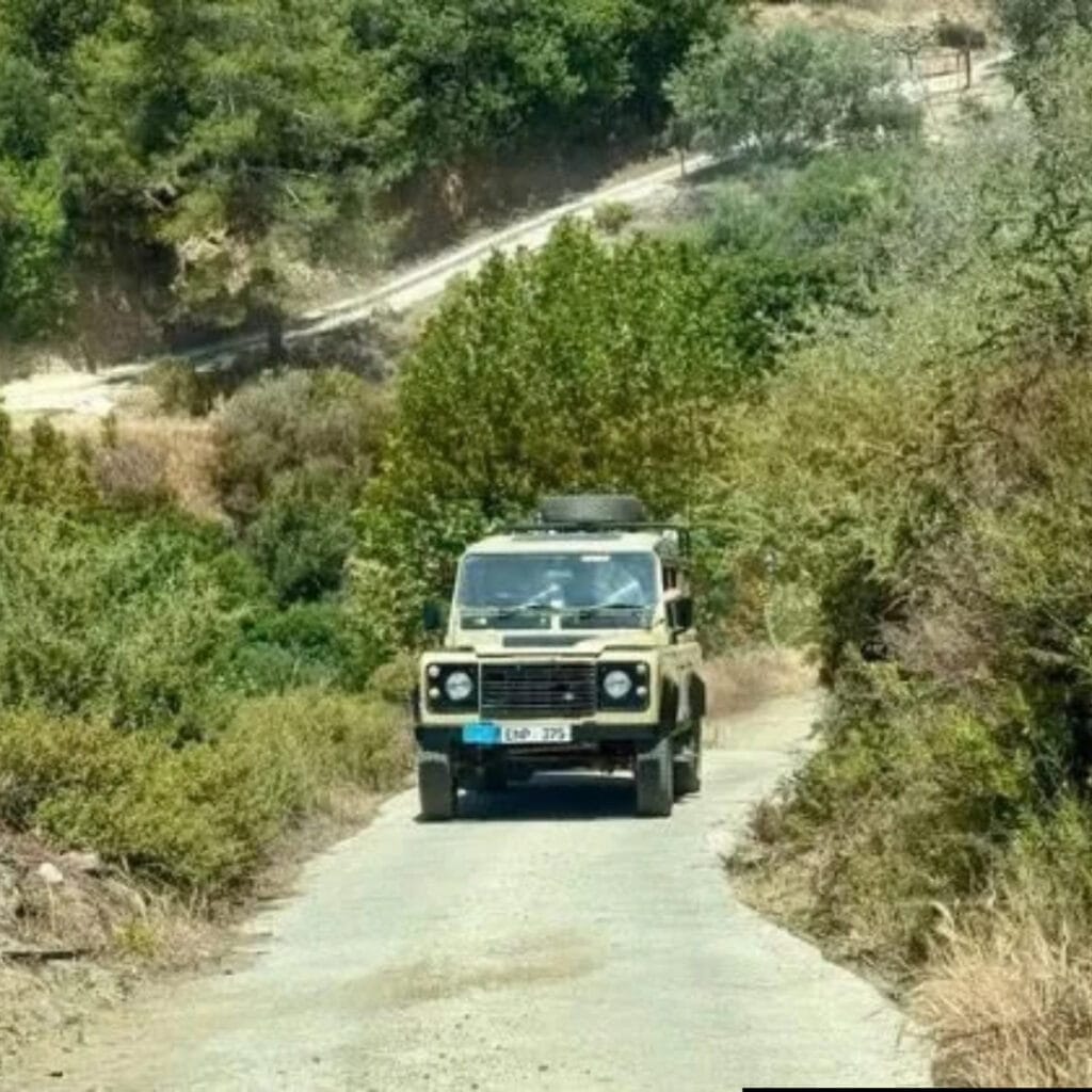 Akamas i Błękitna Laguna – jeep safari i rejs z Pafos